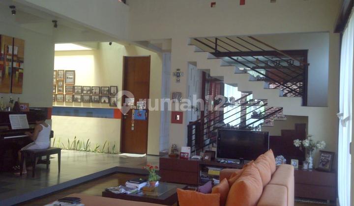 Luxury House For Quick Sale In Tourist City 2