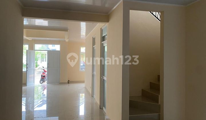 Dijual Cepat Rumah Cantik Menarik di Kota Wisata 2