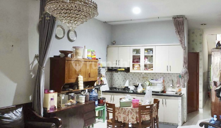 Rumah 2 Lantai Dekat Lap Roos Tebet 2