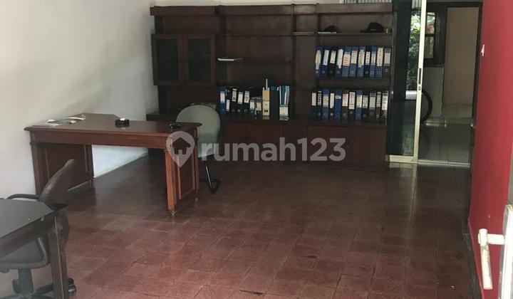 Rumah 2 Lantai Butuh Renovasi Unfurnished Dekat Citos 2