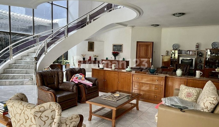 Shm Exclusive House in Cidadap Bandung