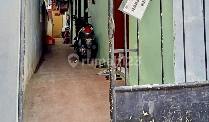 Boarding House, 1 Floor, in Kebayoran Baru, Near MRT 1