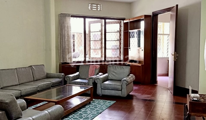 Vila di Pusat Kota Bandung Vila di Pusat Kota Bandung