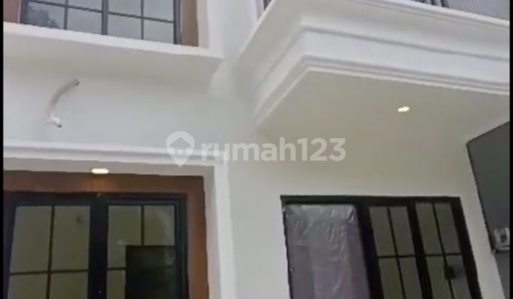 Nice House in Jagakarsa 2