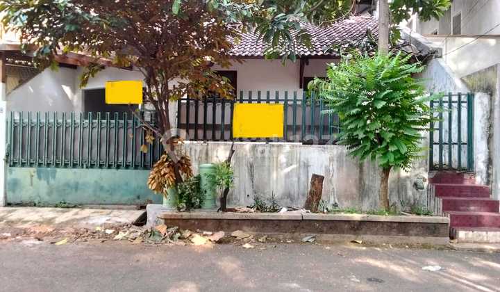 House in Bintaro, South Jakarta, Strategic Area 2