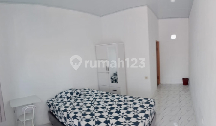 Boarding House, 3 Floors, in Cipete, Not Far from MRT 2