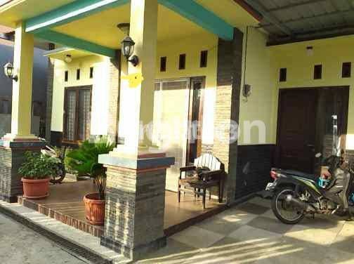 RUMAH DUA LANTAI  FURNISHED DI BATU AMPAR 1