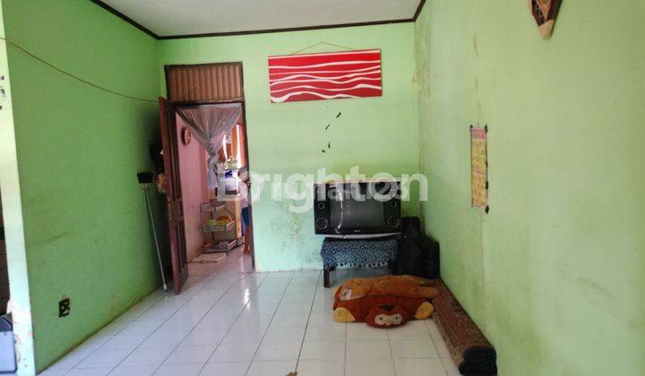 Rumah 2 lantai posisi hook 2