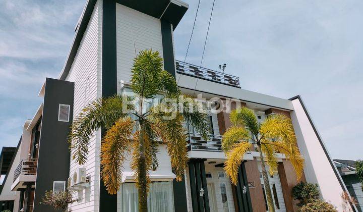 RUMAH MEWAH 3 LANTAI DI BORNEO PARADISO 2