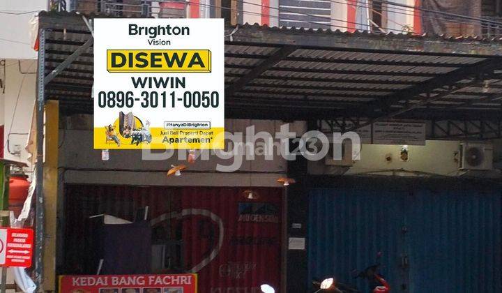 RUKO 3 LANTAI  PINGGIR JALAN RAYA DI DAERAH  RING ROAD 1