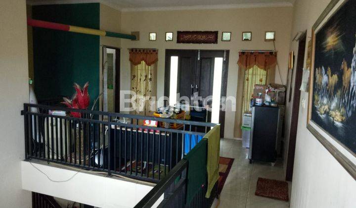 RUMAH DUA LANTAI DI JUAL DI WIKA 2