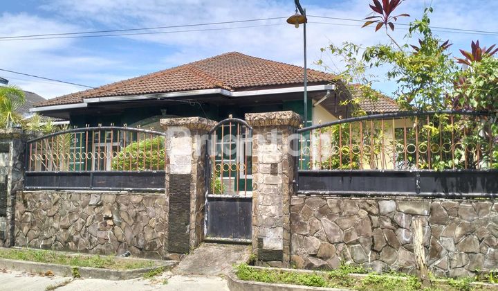 RUMAH STRATEGIS NYAMAN HUNI DI PUPUK RUMAH STRATEGIS NYAMAN HUNI DI PUPUK