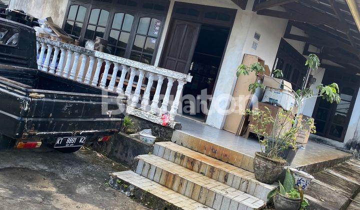 HOUSE, WAREHOUSE AND WORKSHOP IN THE MARTADINATA AREA HOUSE, WAREHOUSE AND WORKSHOP IN THE MARTADINATA AREA