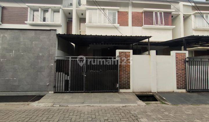 Dijual Rumah Di Town House Jatiwaringin Bekasi  1