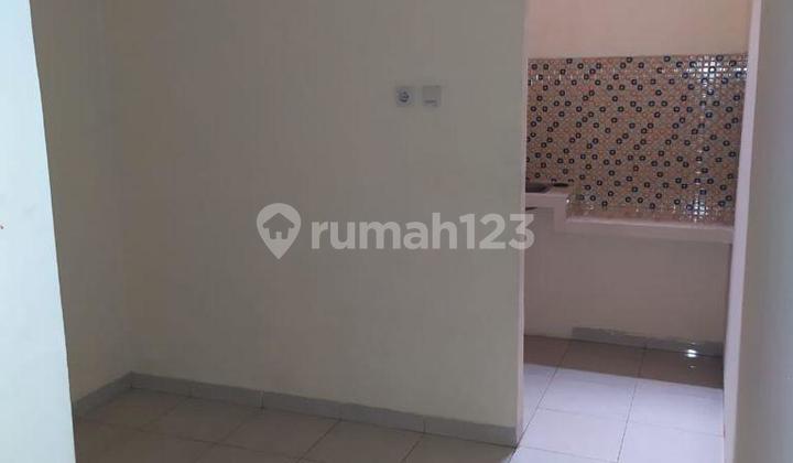 For Sale: 8-unit rental house, 3-partition model in Jati Kramat, Jati asih, Bekasi. 2