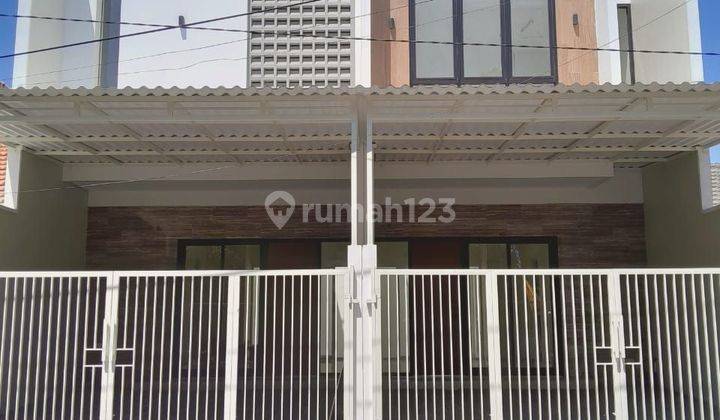 Rumah siap huni Rungkut menanggal harapan 2 Lantai SHM Baru 1