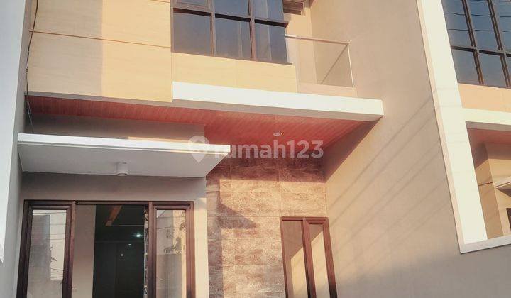 Rumah Baru 2 Lantai Di Kutisari Indah Shm 2