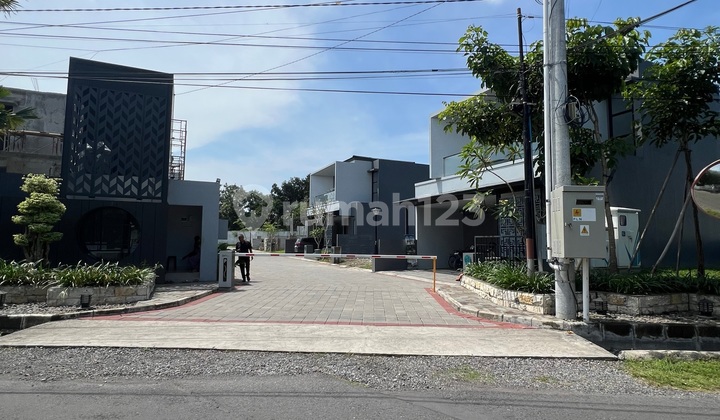 Rumah Konsep Open Space Dekat Jombor Di Mlati Sleman Yogyakarta
