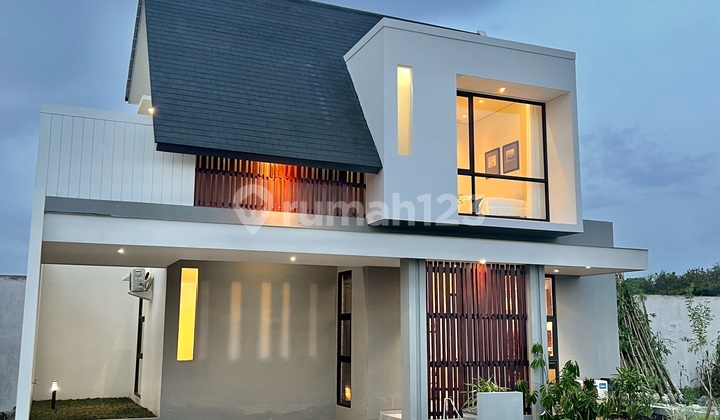 Dijual Rumah Modern 2 Lantai Dalam Cluster Free Furnish