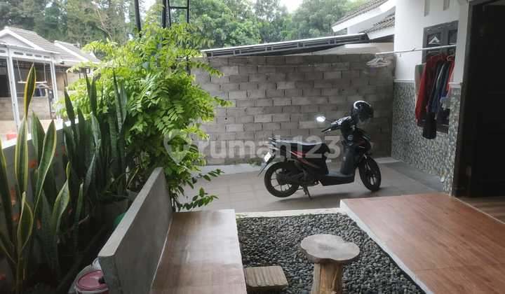 Sell Ready-to-Occupy House Near Ungaran Semarang Toll Gate 2