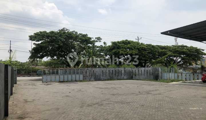 For Sale: New Warehouse and Office Building in Yos Sudarso, Semarang 2