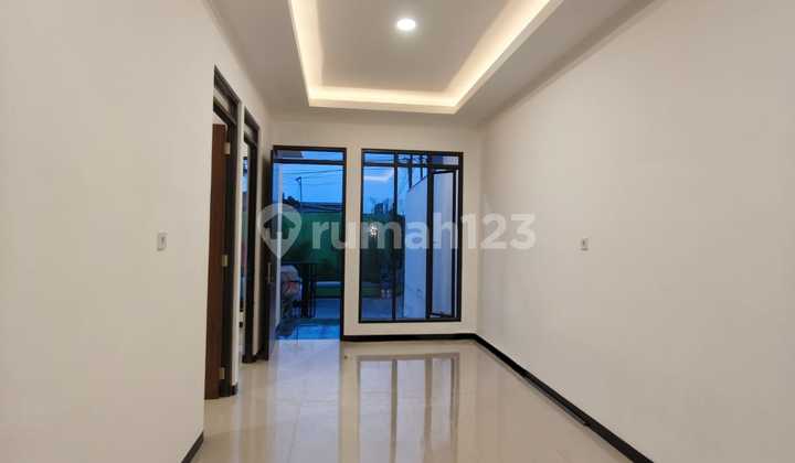 Jual Rumah Baru Gress Bebas Banjir Dekat di Tanah Mas Semarang 2