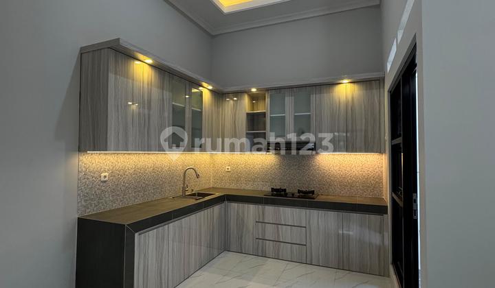 Sell Modern Semi-Furnished Ready-to-Live House in Bringin Semarang 2