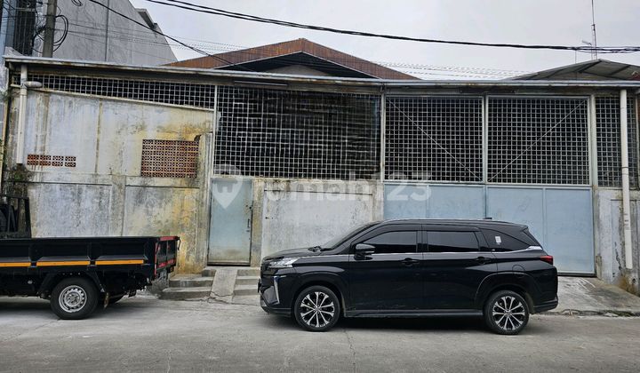 Disewakan Gudang Nusa Dua Jalan Husein Sastranegara