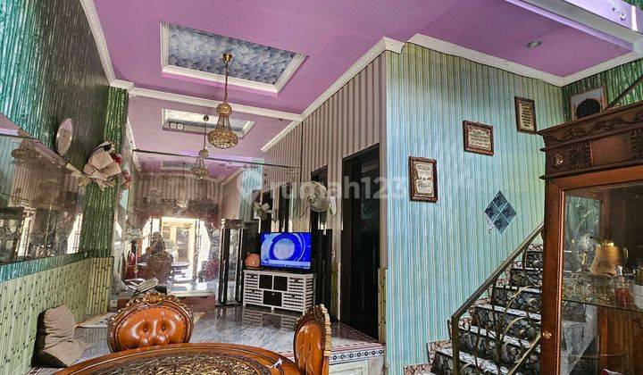 Rumah 3 Lantai Di Taman Royal 3 2