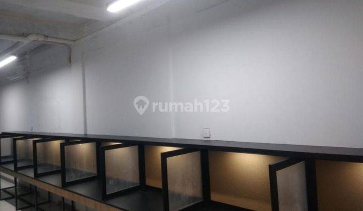 Ruko Taman Palem 4 Lantai Full Renov Lokasi Strategis 2