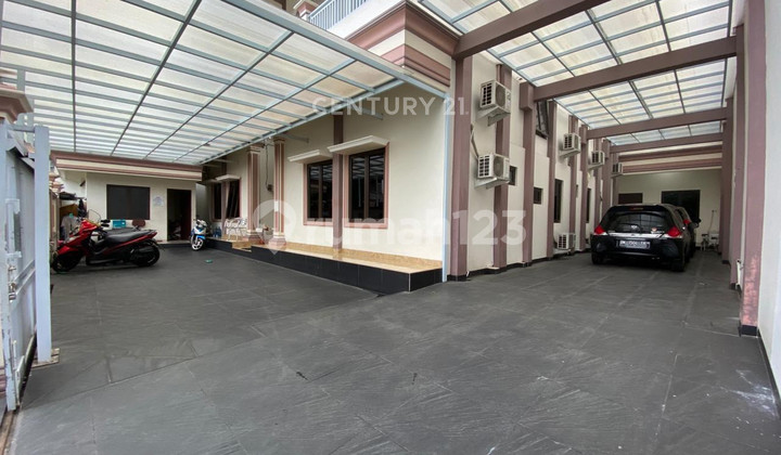 Dijual Gedung Kost 3 Lantai 30 Kt Strategis Di Cempaka Putih S4238