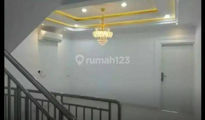 Dijual rumah baru.3 lantai  minimilis modern.kemayoran Jakrta pusat 
HARGA 2.25 M  nego j 2