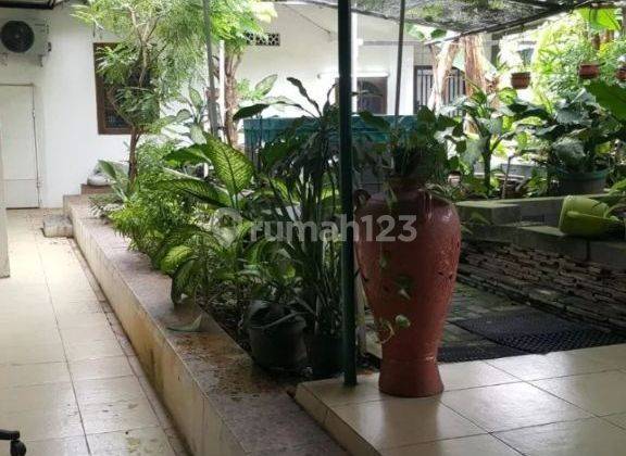 Rumah Dijual area Jatiwaringin Komp.AU Jakarta Timur,one gate security Harga 10.5 Milyar nego 2