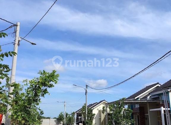 Rumah Dijual baru renov Perum Segara City Bekasi luas tanah 75 M2 ,Harga 950 juta nego Rumah Dijual baru renov Perum Segara City Bekasi luas tanah 75 M2 ,Harga 950 juta nego