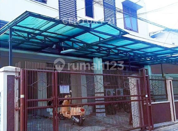 Rumah Kos Grogol Jakarta Barat 31 Kamar > 80% Harga 9 Milyar