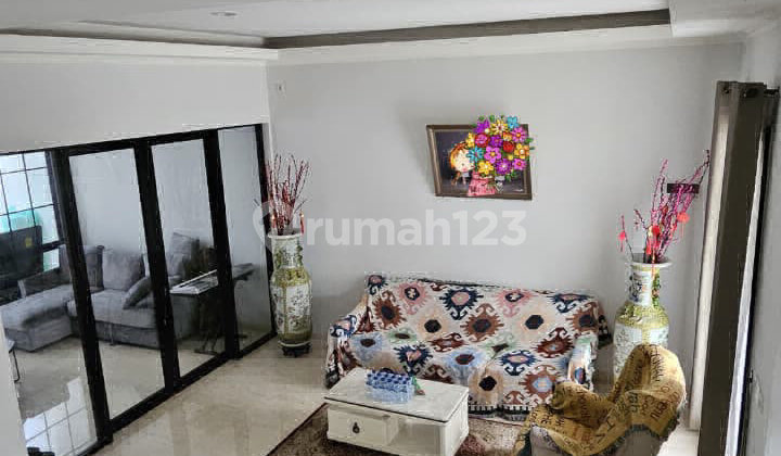 Rumah Di Alam Sutera Serpong Siap Huni 3 Lantai Furnished S9034