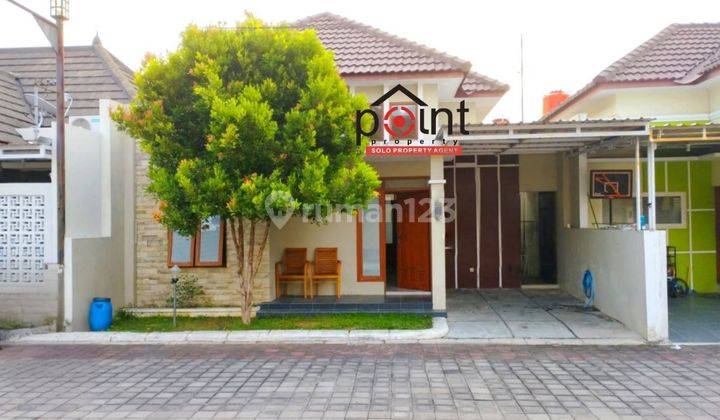 Rumah Cantik di Cluster Dekat Kampus UNS di Mojolaban Sukoharjo 1