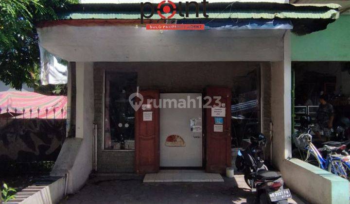 Ruko Bagus SHM Strategis Tepi Jalan Raya di Serengan Solo 2