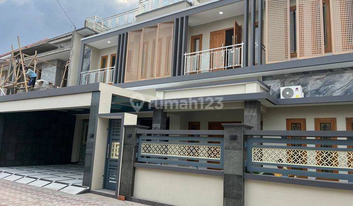 Rumah Mewah 2Lt Baru Furnish Strategis di Solobaru Sukoharjo 1