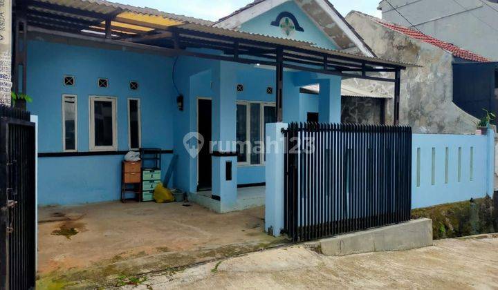 Rumah Biru 1 lantai di Cibiru asri Bandung  1