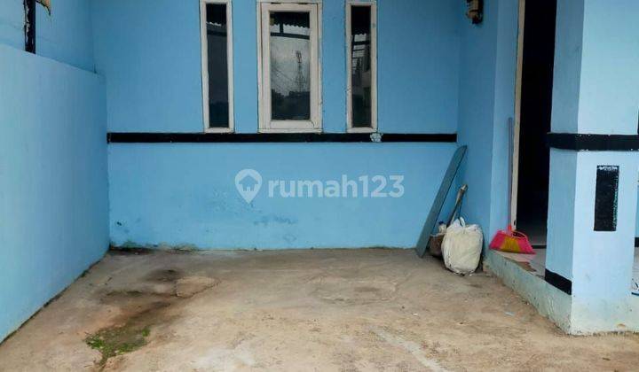 Rumah Biru 1 lantai di Cibiru asri Bandung  2