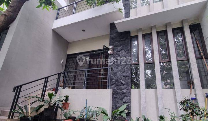 Rumah minimalis 2 Lantai di Taman ratu Jakarta Barat 1