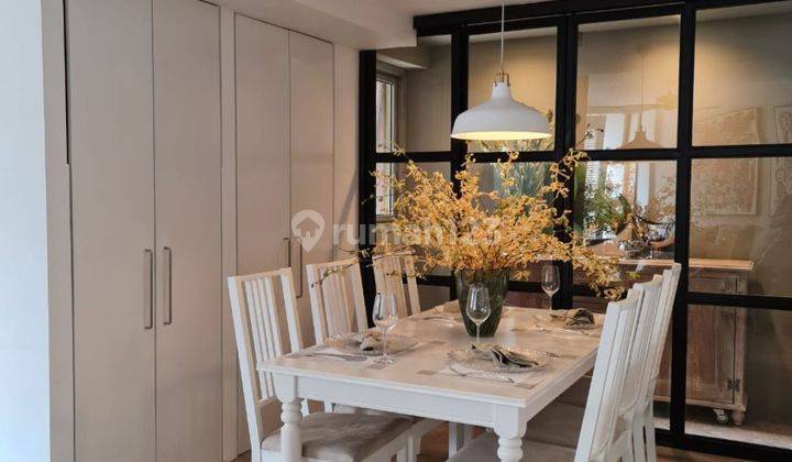 ruang makan apartemen taman rasuna furnished, kuningan
