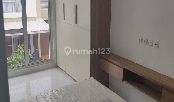 Disewa Rumah Malibu Village  Semi Furnished 2