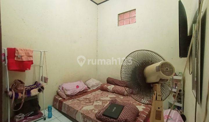 Dijual rumah dengan 2 kios di pamulang, Tangerang selatan 2