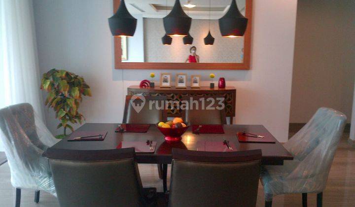  Apartemen Kemang Village, Jakarta Selatan Fully Furnished 1