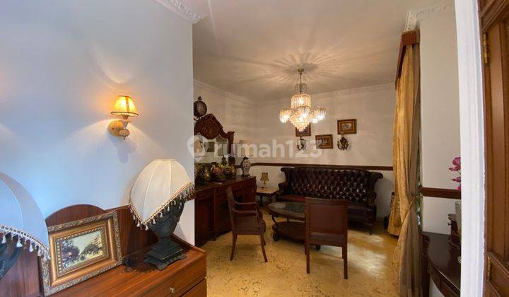 Rumah di Pondok Indah, Jakarta Selatan Cantik Classic Siap Huni 2