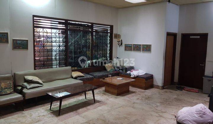 Dijual Rumah Lokasi Strategis Di Kebayoran Baru Jakarta Selatan 1