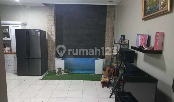 Rumah 2 Lantai Rapih Di Citra Gran Cibubur 2