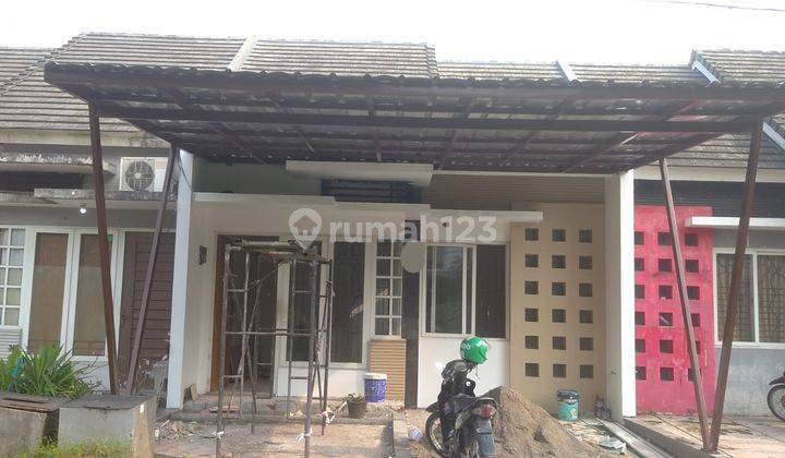 Rumah 1 lantai siap huni sudah renovasi di Cibubur Country 1